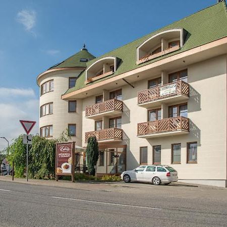 Apartman Artemis Bešeňová Extérieur photo