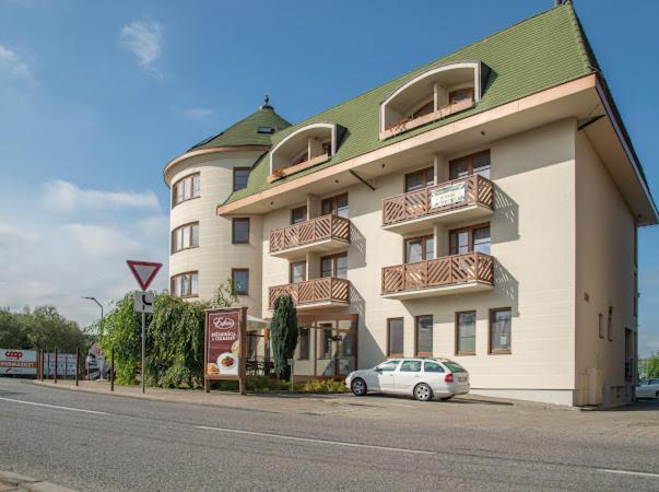 Apartman Artemis Bešeňová Extérieur photo